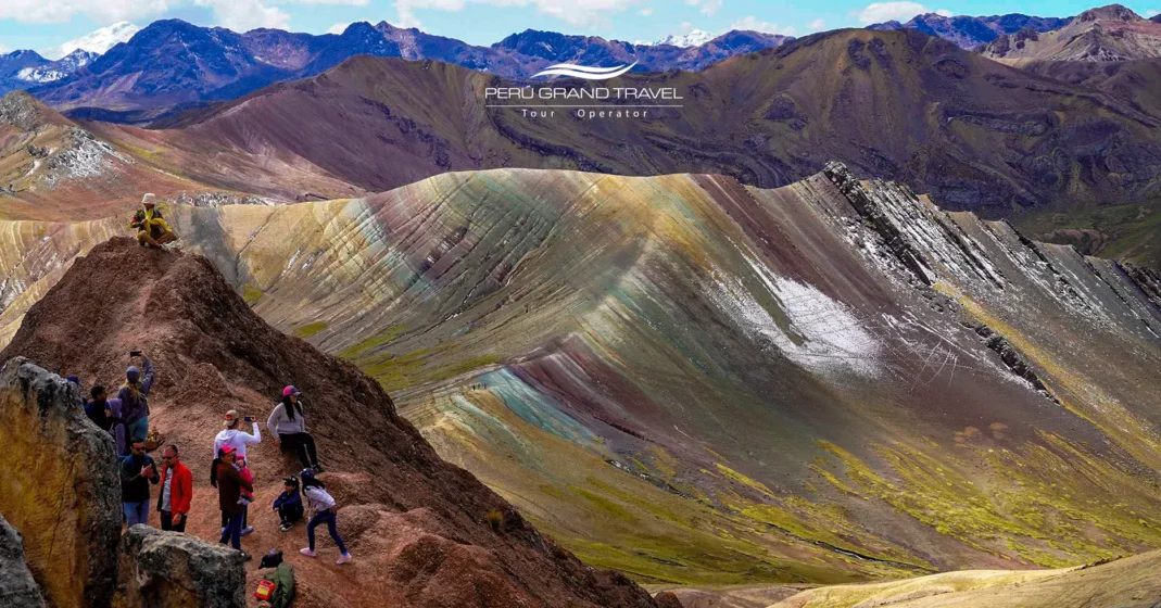 Montaña Palccoyo, Perú