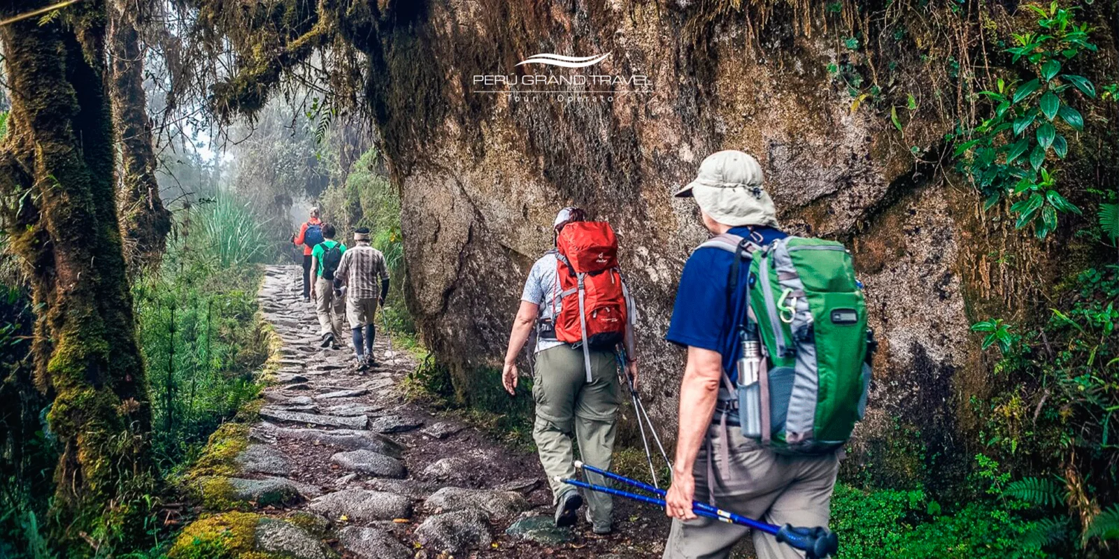 Personas en Camino Inca Clasico, Camino Inca, Personas haciendo trekking, Ruta Camino Inca Clasico, Camino Inca de 4 días