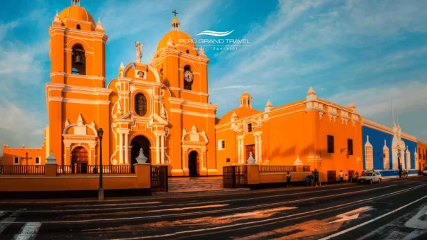 Portada, trujillo peru, trujillo, plaza de trujillo, catedral de trujillo, ciudad trujillo de peru