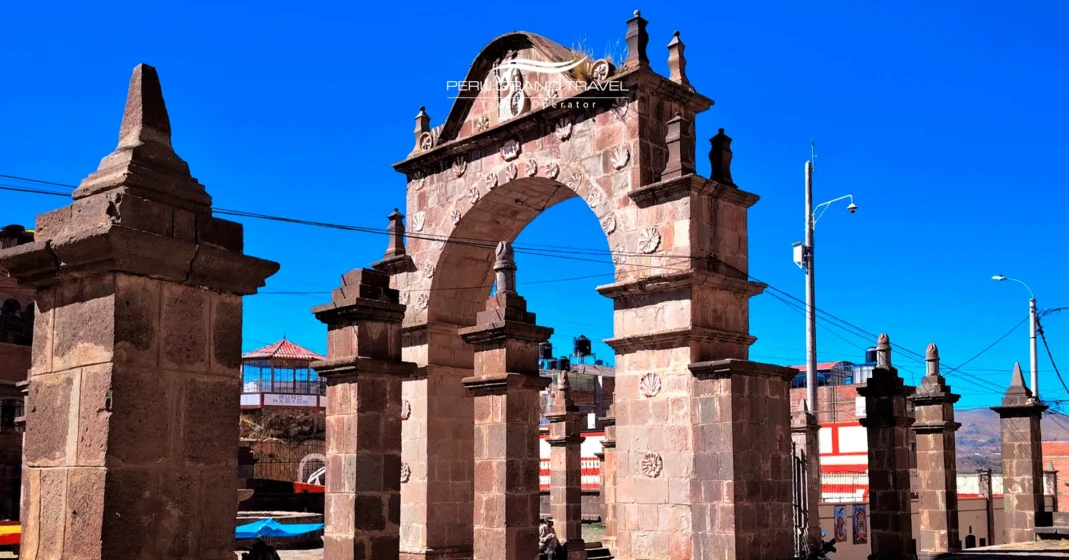 arco deustua, donde tomarse fotos e puno, que hacer en puno, arco epoca colonial