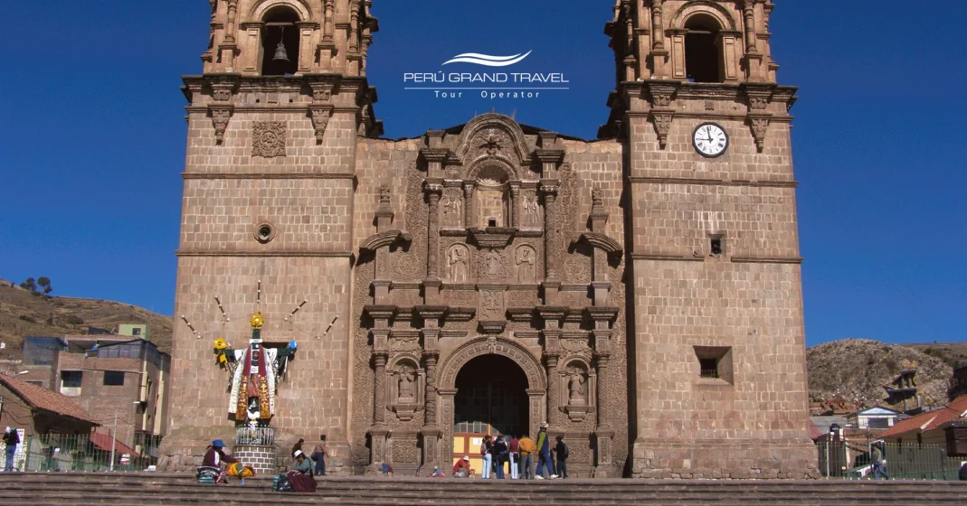 catedral de puno, iglesias de puno, plaza mayor de puno, iglesias del peru,Iglesias en Perú