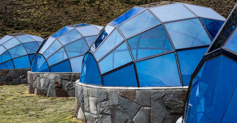domos-para-pasar-la-noche-campamento-en-sky-lodge