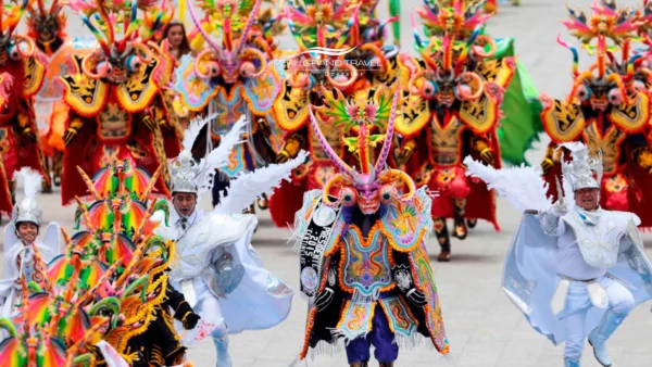 festividades en peru, festivals in peru, festividad en puno, festividad de la virgen de la candelaria, festividad en puno