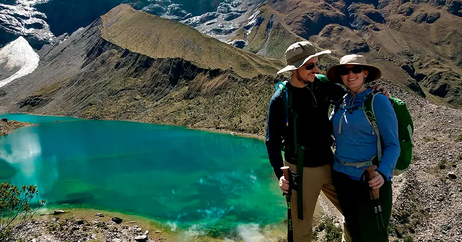 ¿Vas a la Laguna Humantay? Prepárate con estos tips 1 laguna humantay en cusco peru