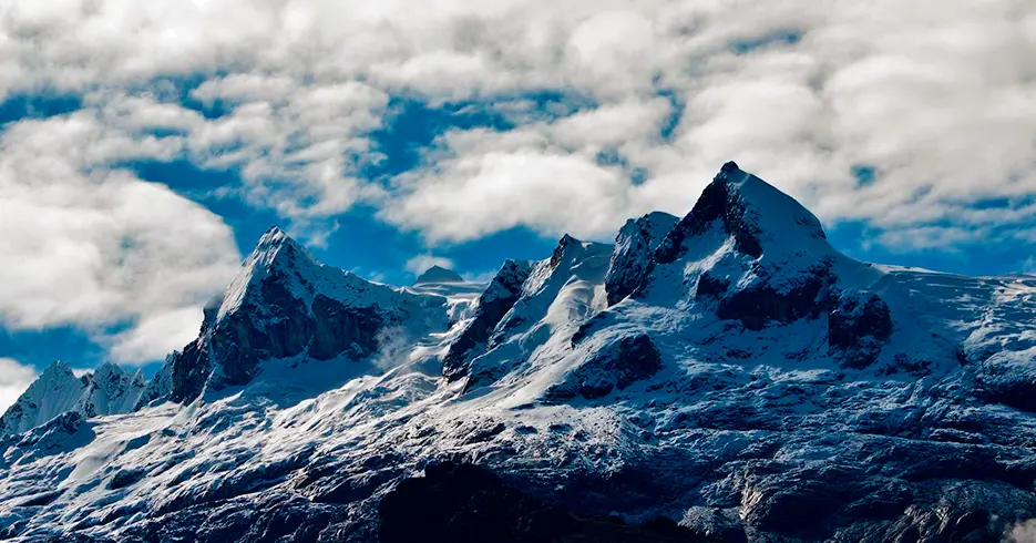 nevado vallunaraju en huaraz Perú