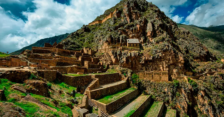 sitio arqueologico de ollantaytambo en el valle sagrado Cusco