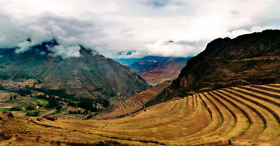 Inti Raymi: La Guía Definitiva de la Legendaria Fiesta del Sol de los Incas 4 centro arqueologico de pisac en el valle sagrado de los incas