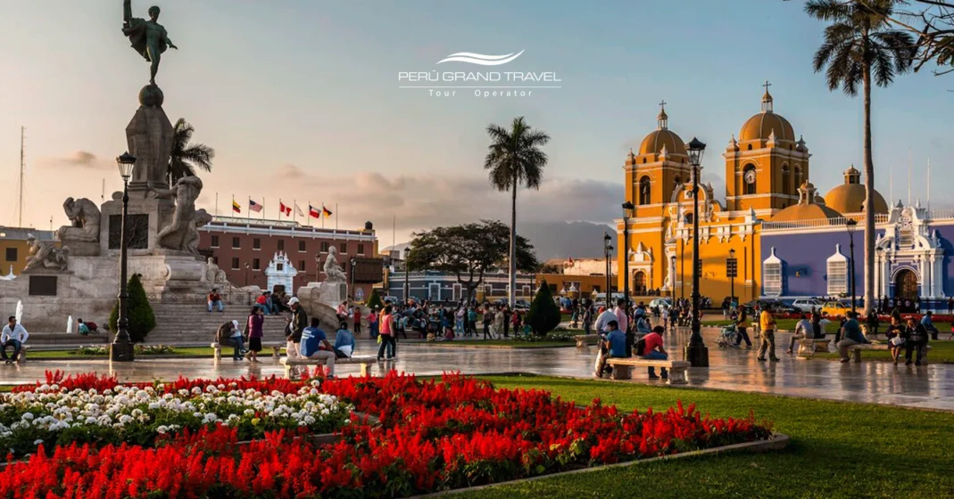 plaza de trujillo, trujillo colonial, peru, trujillo, ciudad de trujillo, plaza central de trujillo