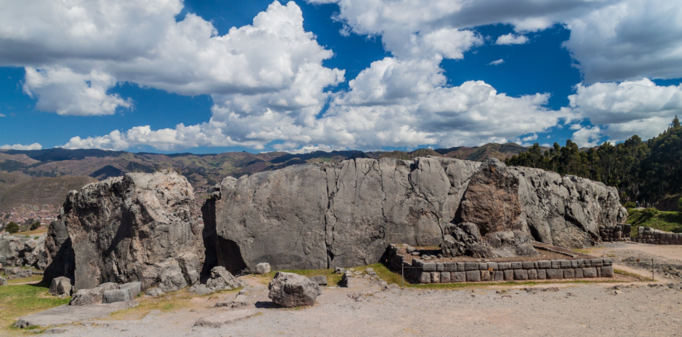Lugares escondidos en Cusco: Descubre los lugares secretos de la capital inca 5 qenqo-cusco