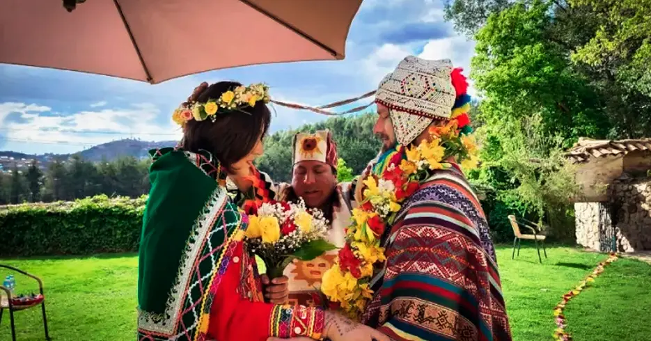 boda andina con chaman, union en la ceremonia
