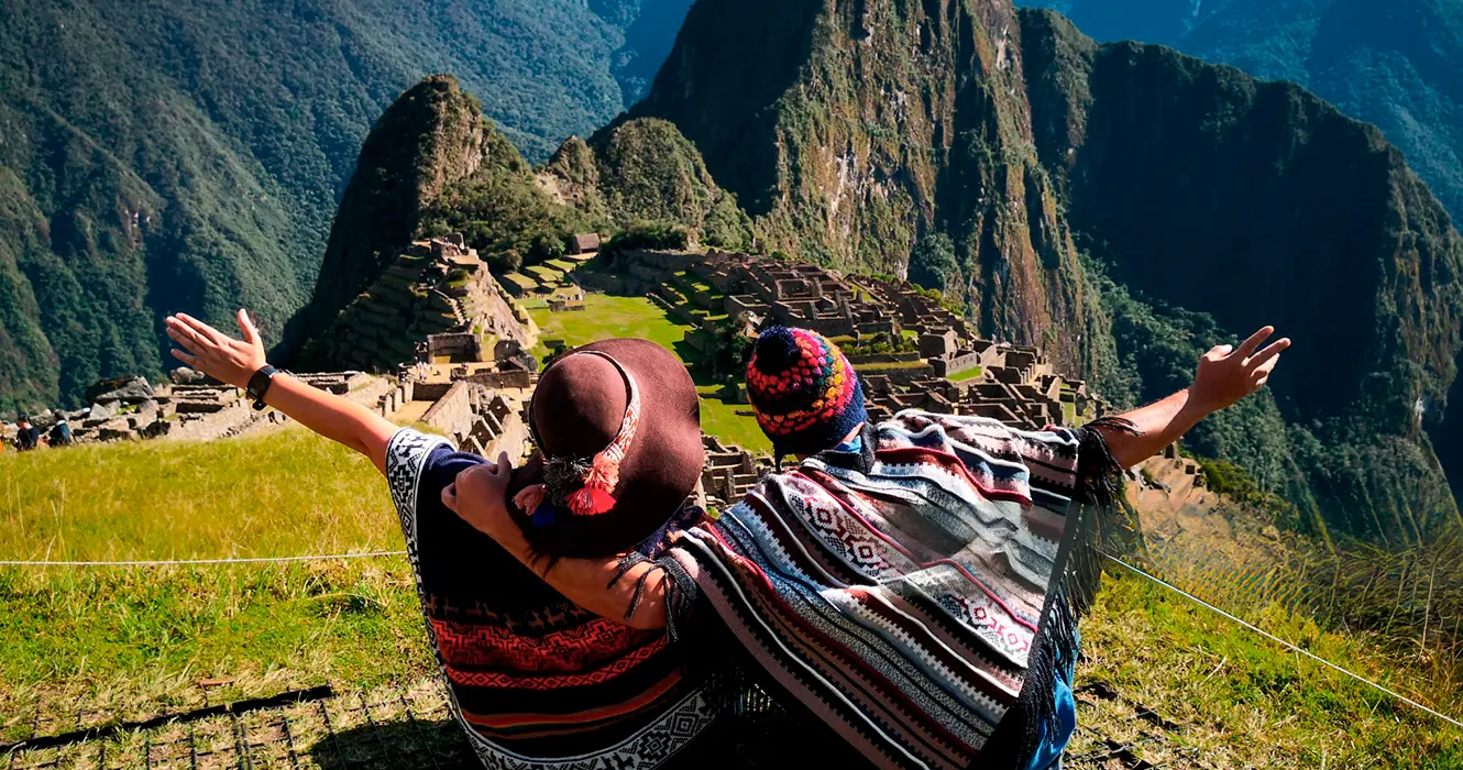 viajar a machu picchu en cusco peru