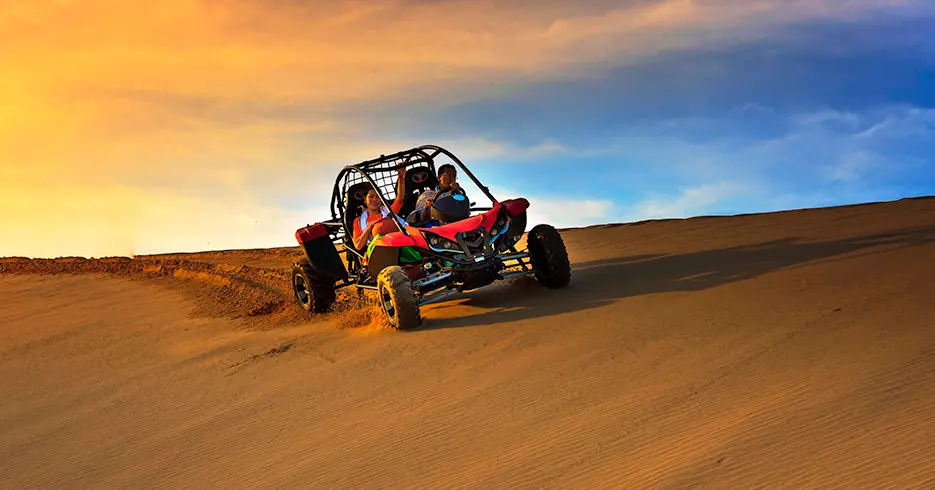 Viaje a Ica: lugares top que valen la pena conocer 1 cosas que hacer en la ciudad de ica - paseo en buggie en las dunas de huacachina