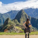 Una chica en Machu Picchu